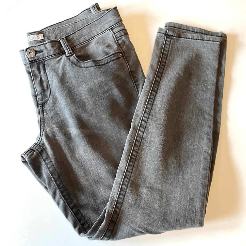 Mudd Grey Midrise Skinny Denim